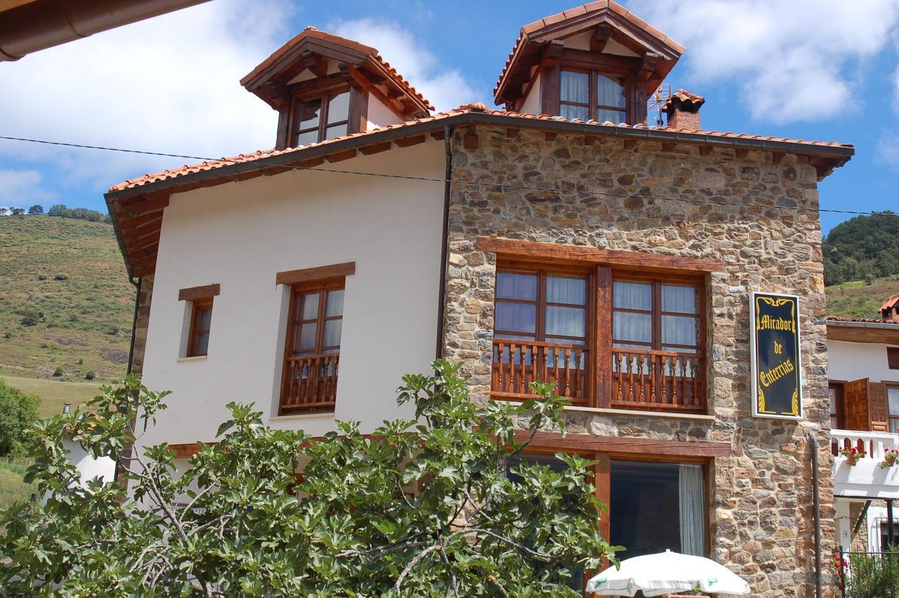 Hotel Mirador De Enterrias Esterno foto